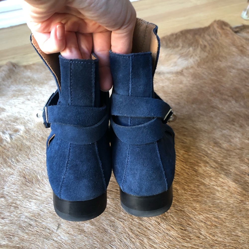 Hermes Blue Suede Ankle Boots with wrap around buckle size 38 - Picture 3 of 6